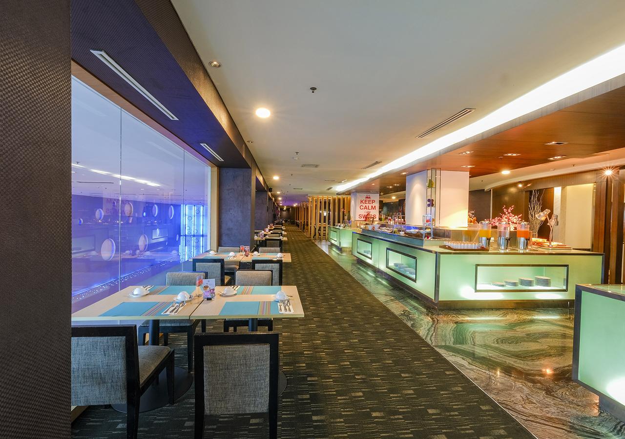 Swiss-Belhotel Mangga Besar Yakarta Exterior foto