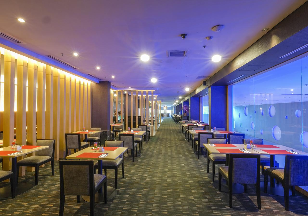 Swiss-Belhotel Mangga Besar Yakarta Exterior foto
