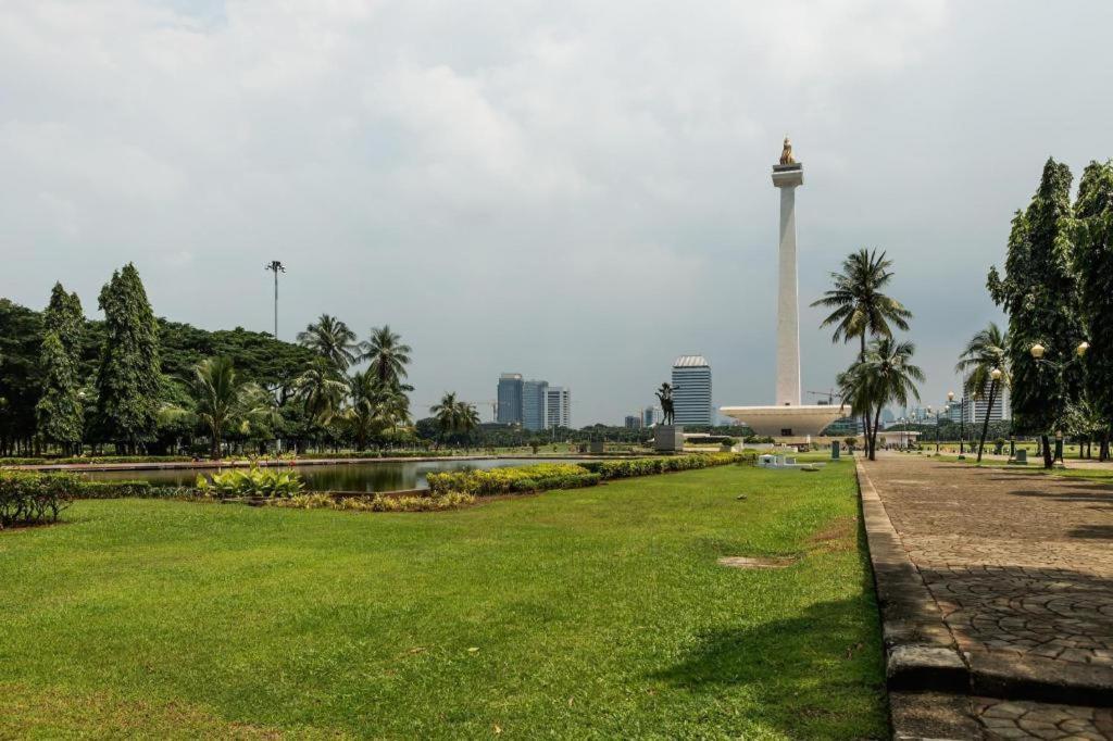Swiss-Belhotel Mangga Besar Yakarta Exterior foto